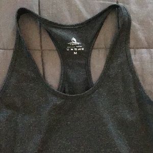 Workout tank top